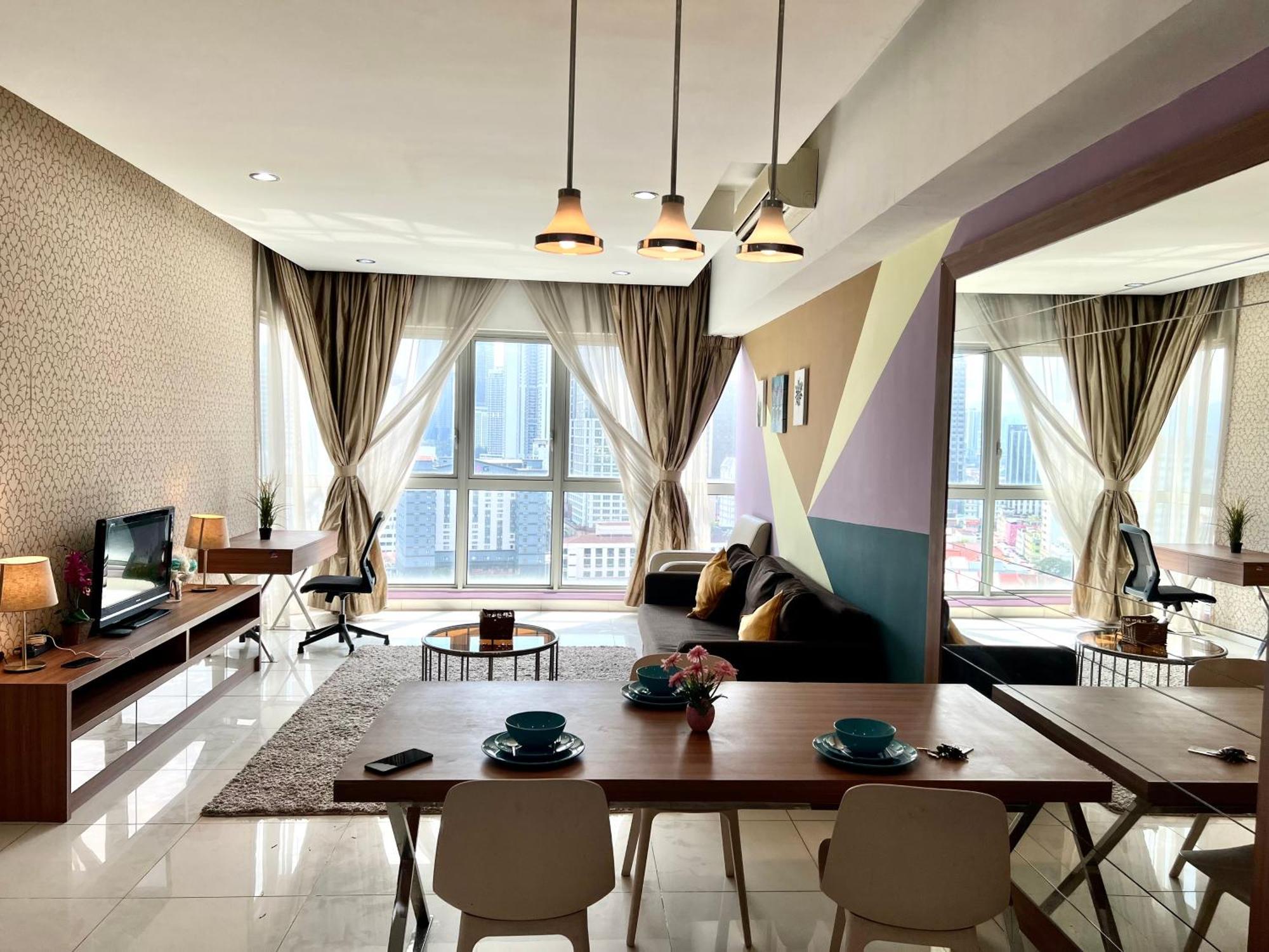Regalia Suites 424 Куала-Лумпур Экстерьер фото