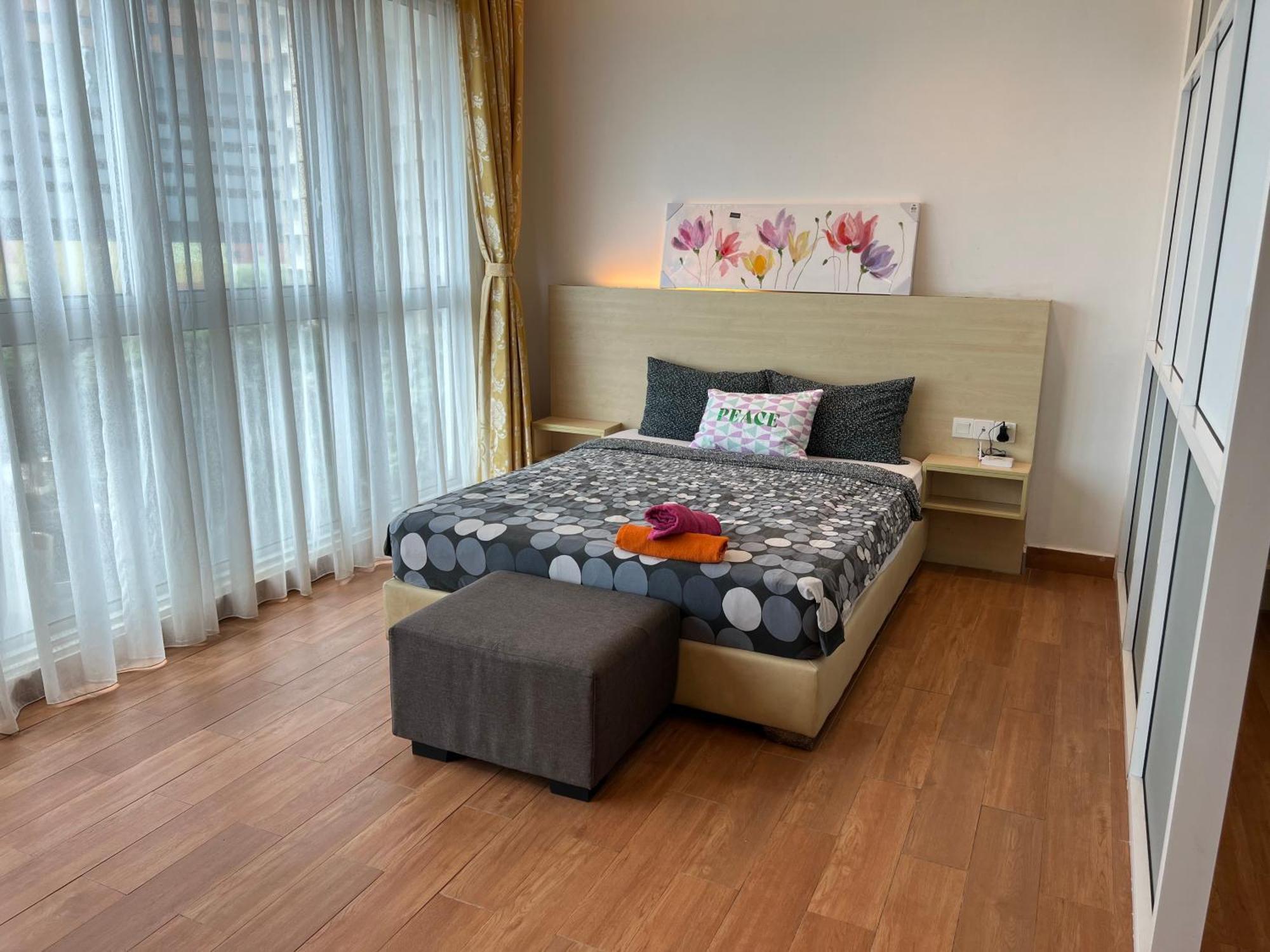 Regalia Suites 424 Куала-Лумпур Экстерьер фото