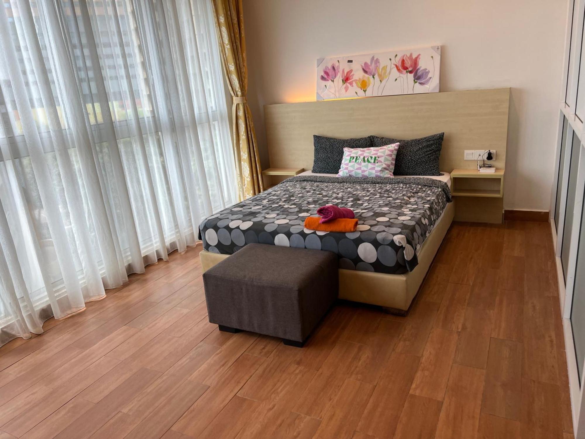 Regalia Suites 424 Куала-Лумпур Экстерьер фото